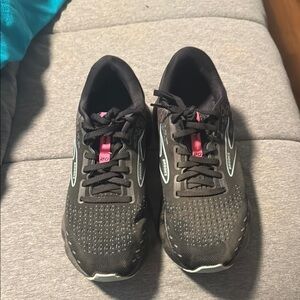 Brooks Glycerin 20 Women’s Black and Pink Running Shoes